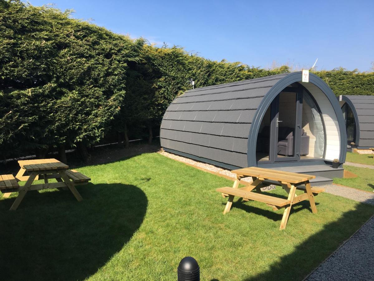 Low Greenlands Holiday Park - Luxury House & Luxury Glamping Pods Ленчестър Екстериор снимка